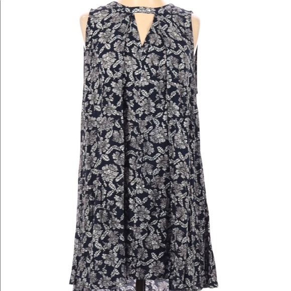 Umgee small oversized floral trapeze swing dress - Picture 1 of 8